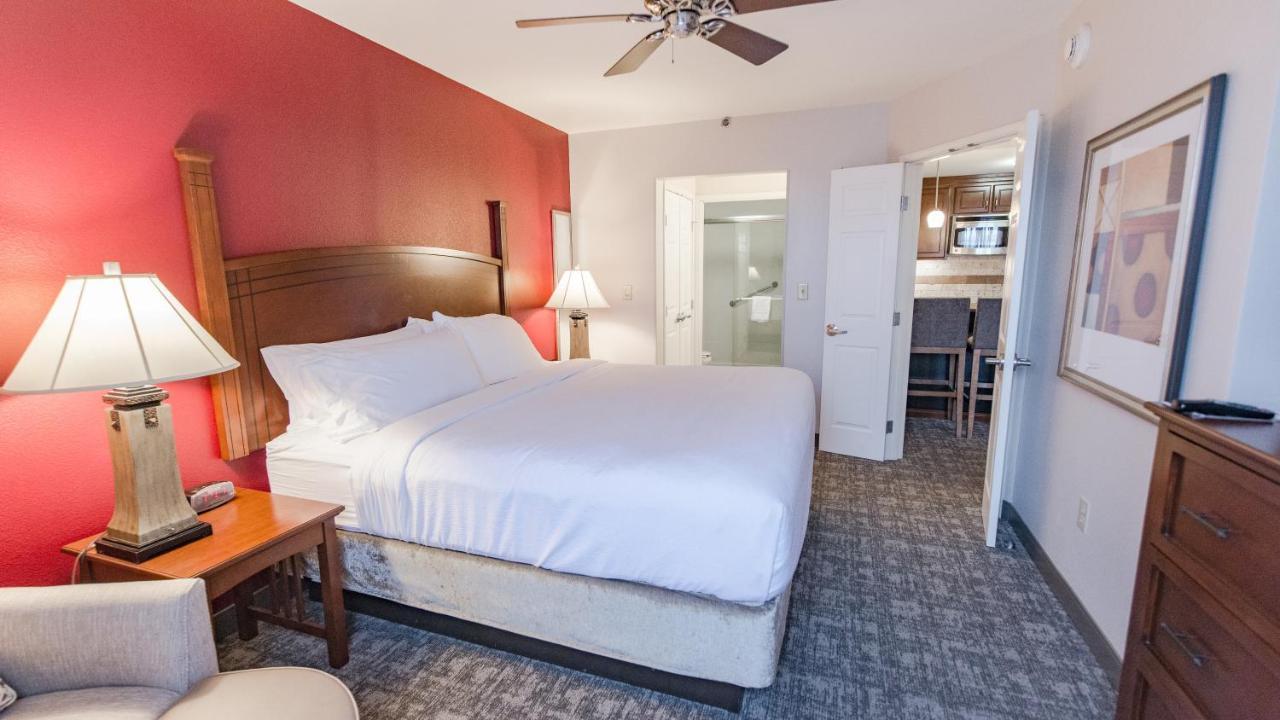 Staybridge Suites Wilmington East By Ihg Exterior photo